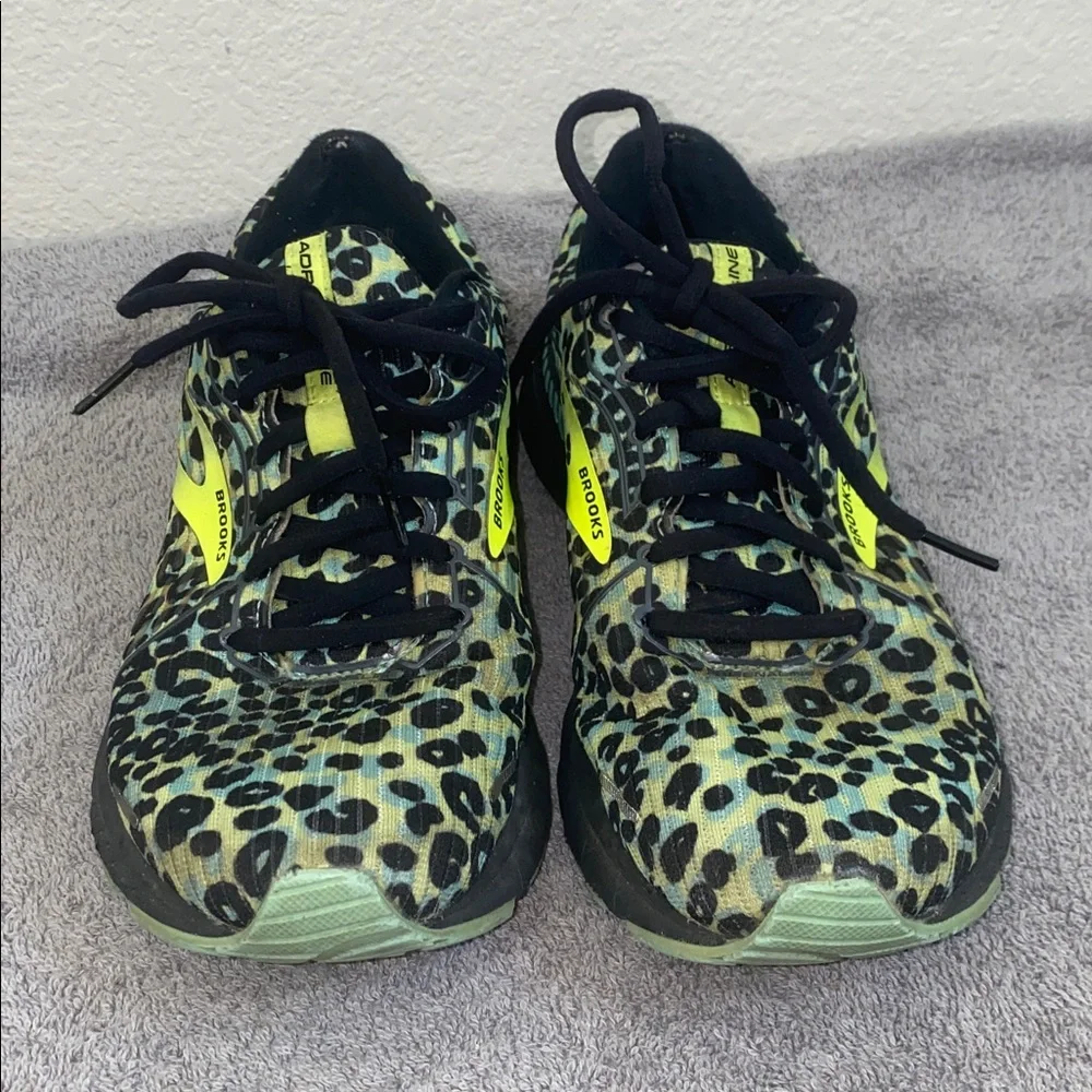 🪿 Brooks Adrenaline GTS 21 running shoes 'Run Wild' leopard print! - Picture 2 of 7